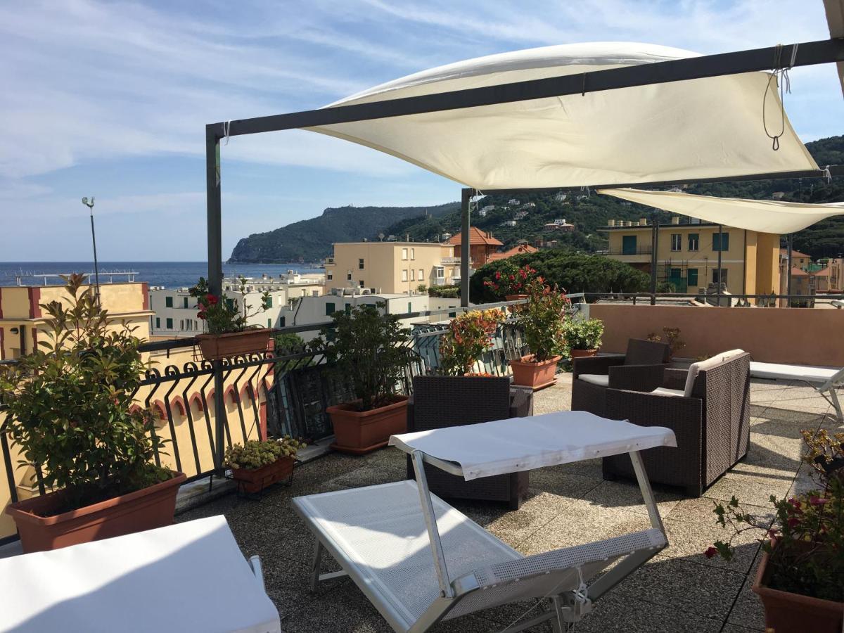 Hotel Graziella Споторно Экстерьер фото
